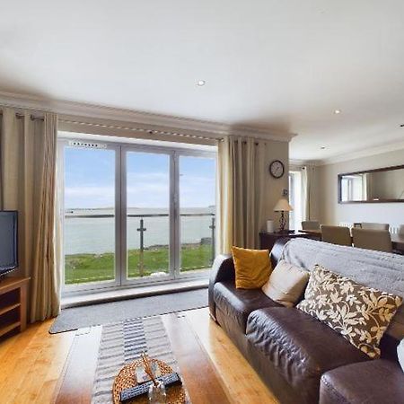 Cosy 3 Bedroom Apartment In Central Portrush With Sea Views 外观 照片