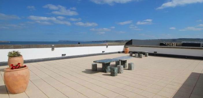 Cosy 3 Bedroom Apartment In Central Portrush With Sea Views 外观 照片