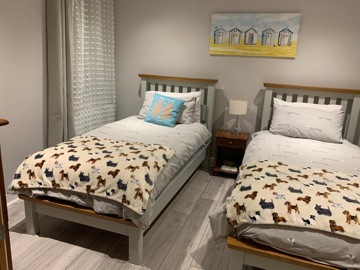 Cosy 3 Bedroom Apartment In Central Portrush With Sea Views 外观 照片